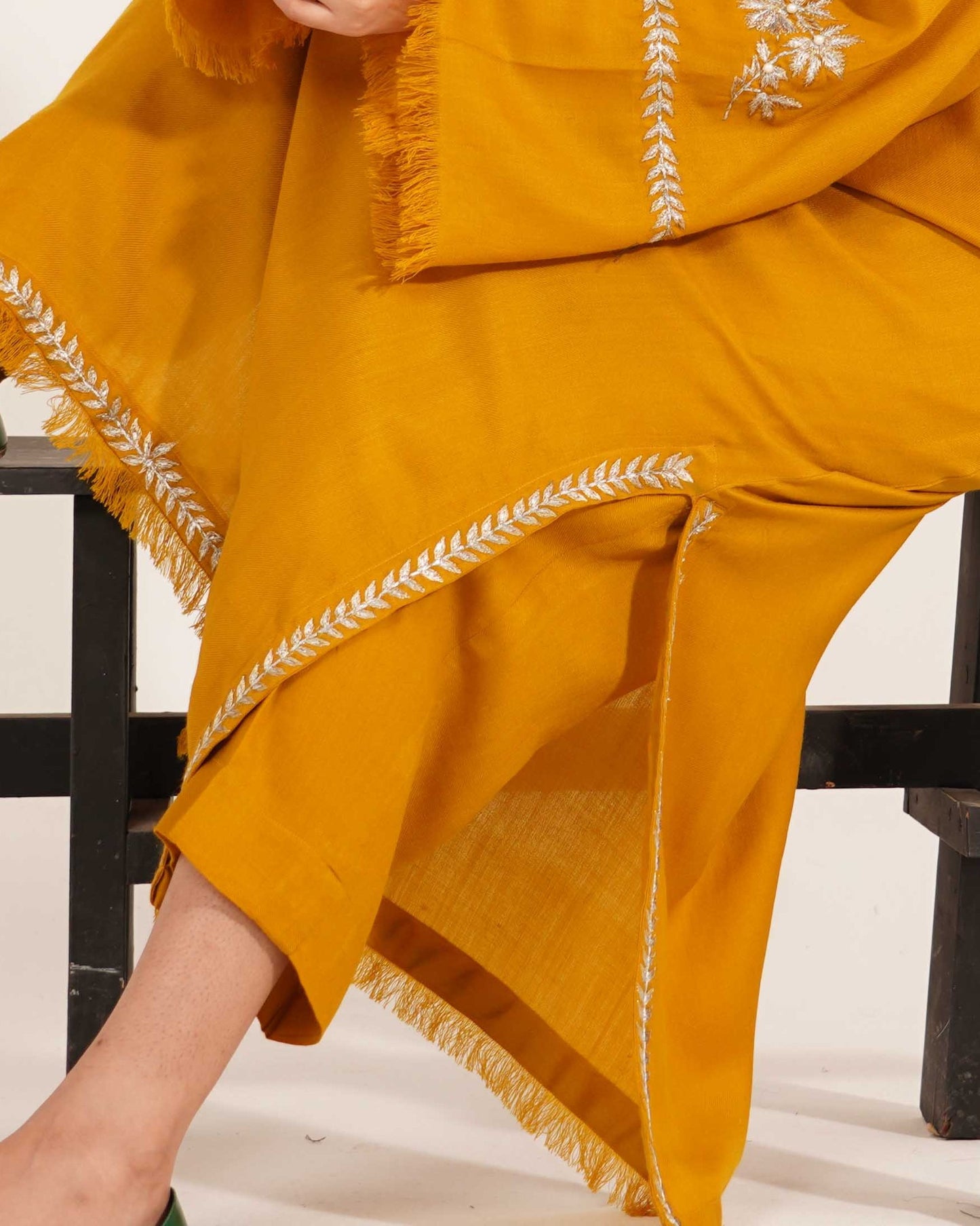 TS25-WP25 PASHMINA STRAIGHT PANTS