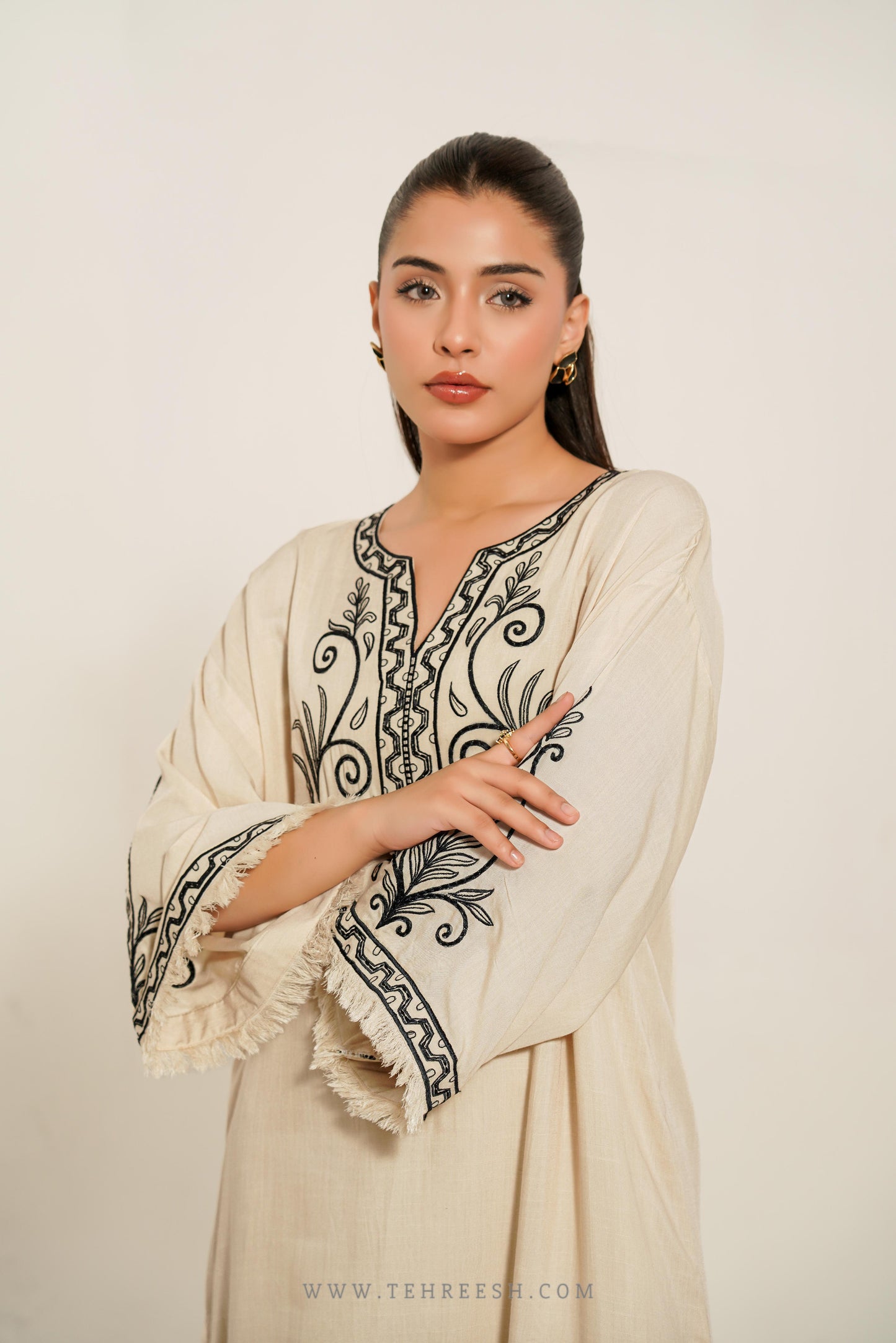 TS25-SP32 AYRA Kaftan