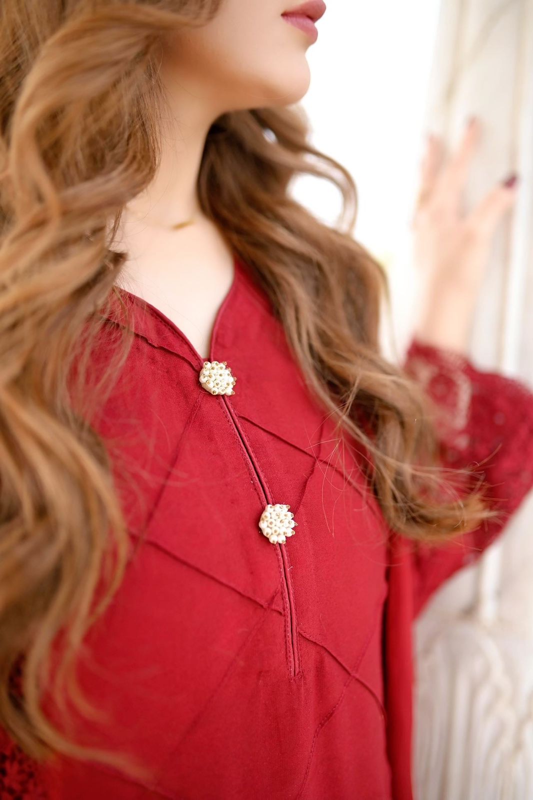 TS23-01 MAROON PLEATED COTTON NET