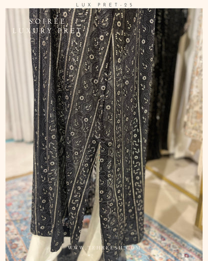 LP11-25  BLACK CHIKANKARI KAFTAN