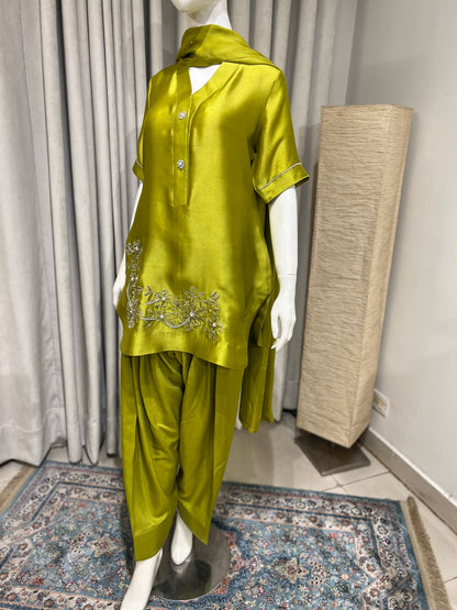 CP32-25 LIME GREEN-TISSUE SILK SHIRT WITH PANTS