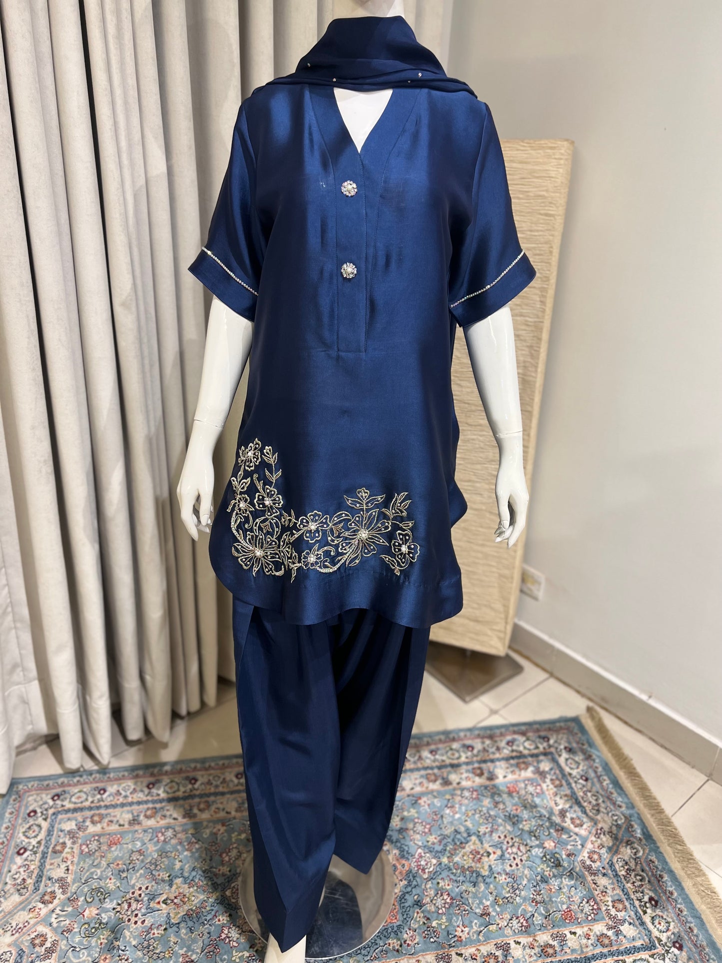 CP33-25 ROYAL BLUE-TISSUE SILK SHIRT WITH PANTS