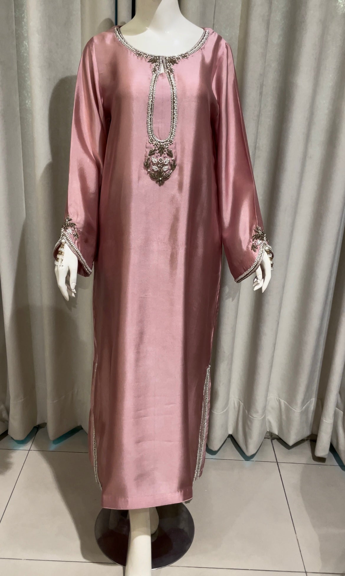 LP13-25 – Blush Pink Tissue Silk Kaftan