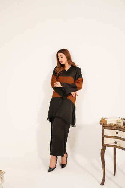 TS25-W44 PASHMINA COLOUR BLOCK SHIRT