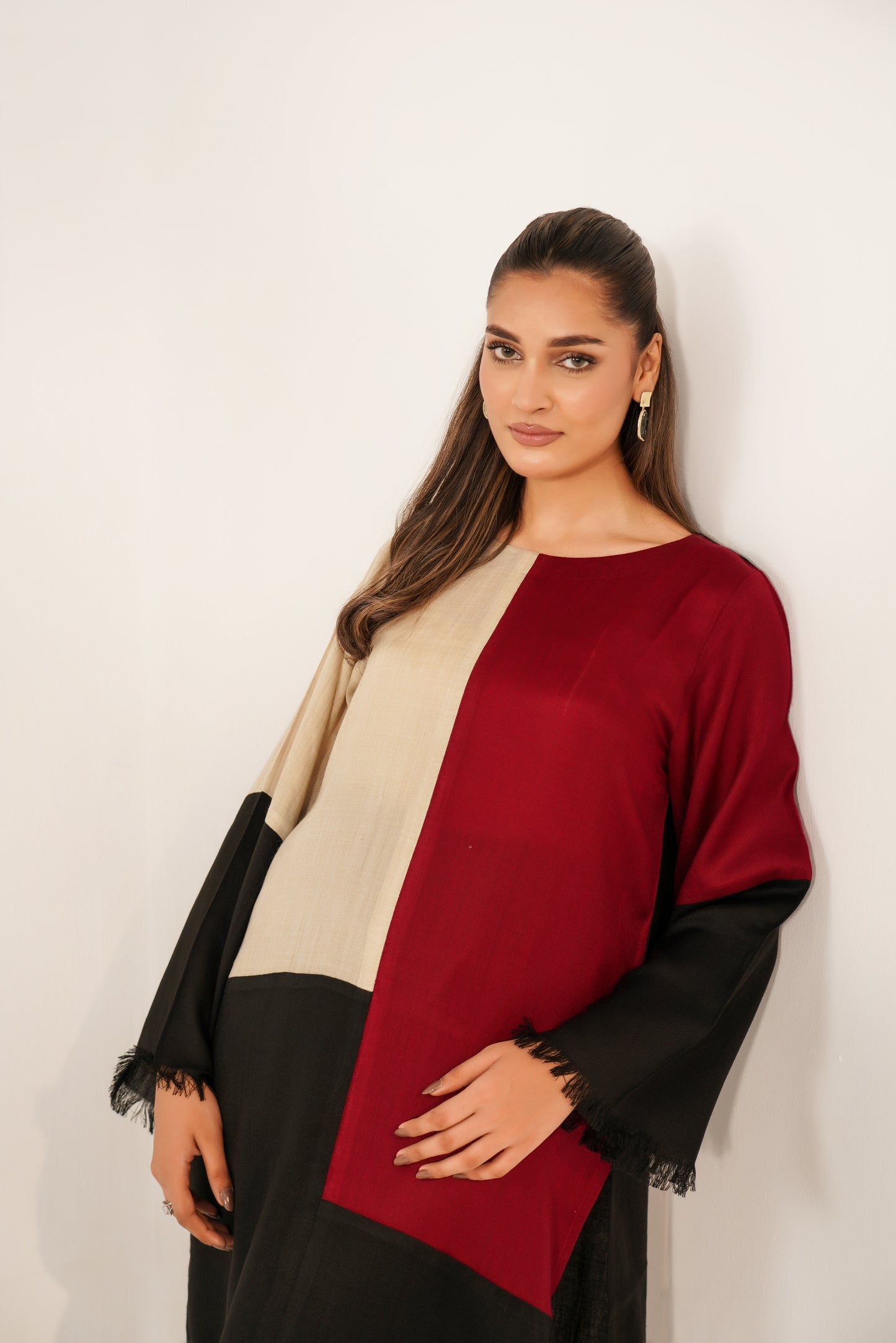 TS25-W42 PASHMINA COLOUR BLOCK SHIRT